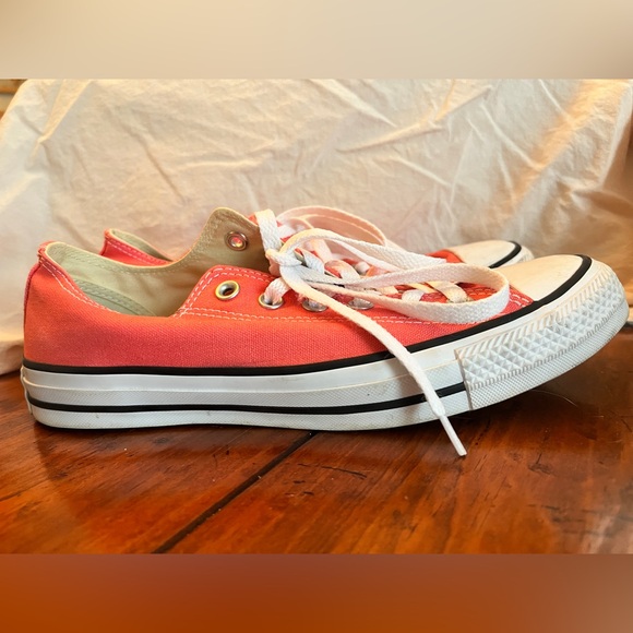 Pink Converse All Star sneakers, women’s 9 - Picture 4 of 4